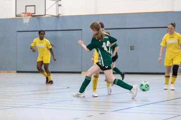 Bild 408 - C-Juniorinnen 3 Loewinnen Cup